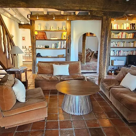 Maison De Caractere Au Calme Et Vues Magnifiques * Sare